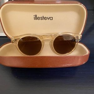 Illesteva clear sunglasses